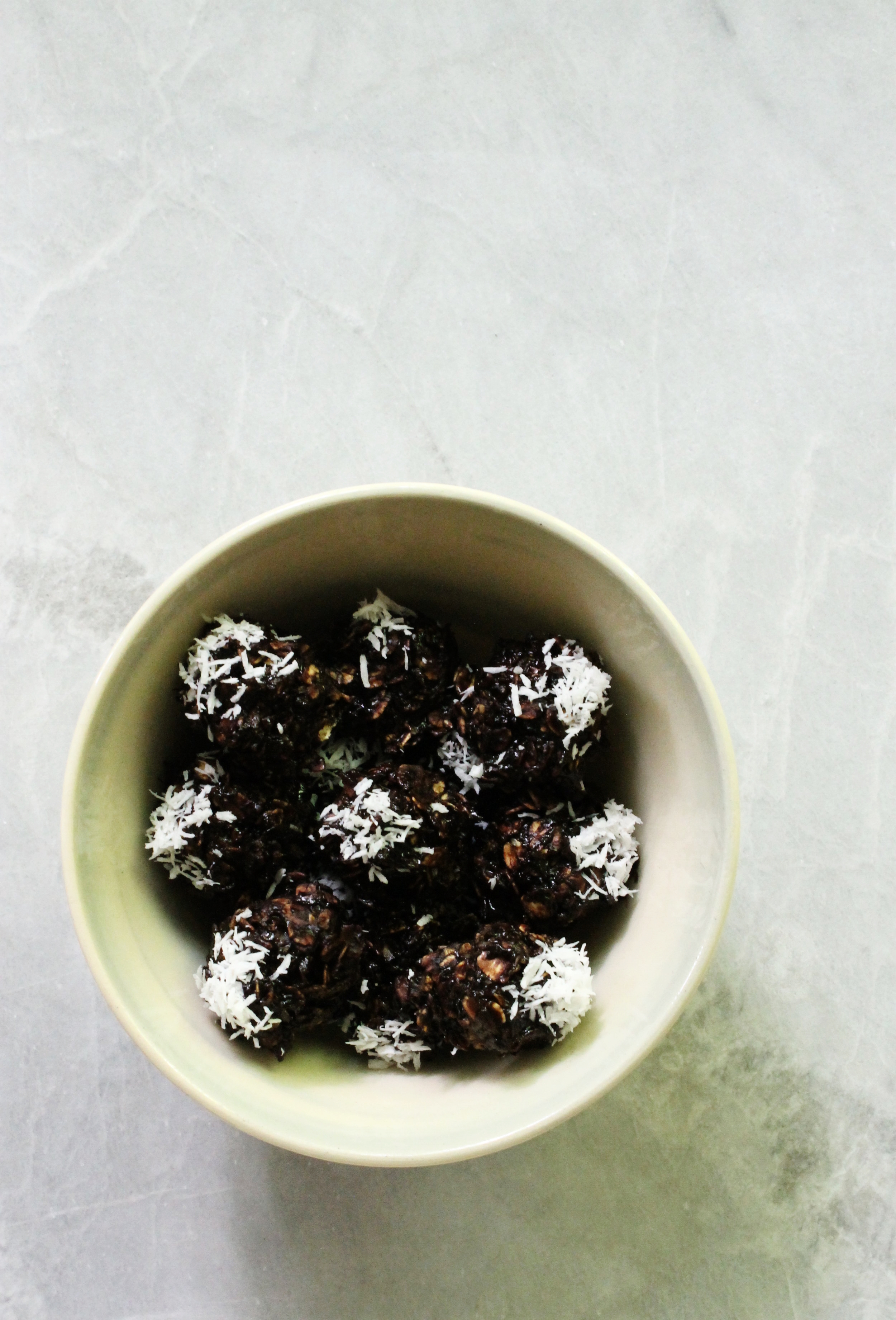 No-bake chocolate cookies (vegan & gluten free) | Beloved Kitchen