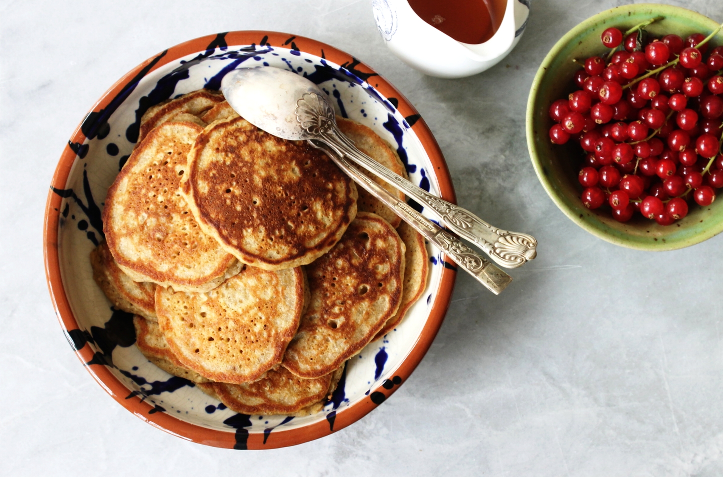 Banana oat pancakes {gluten free} | Beloved Kitchen