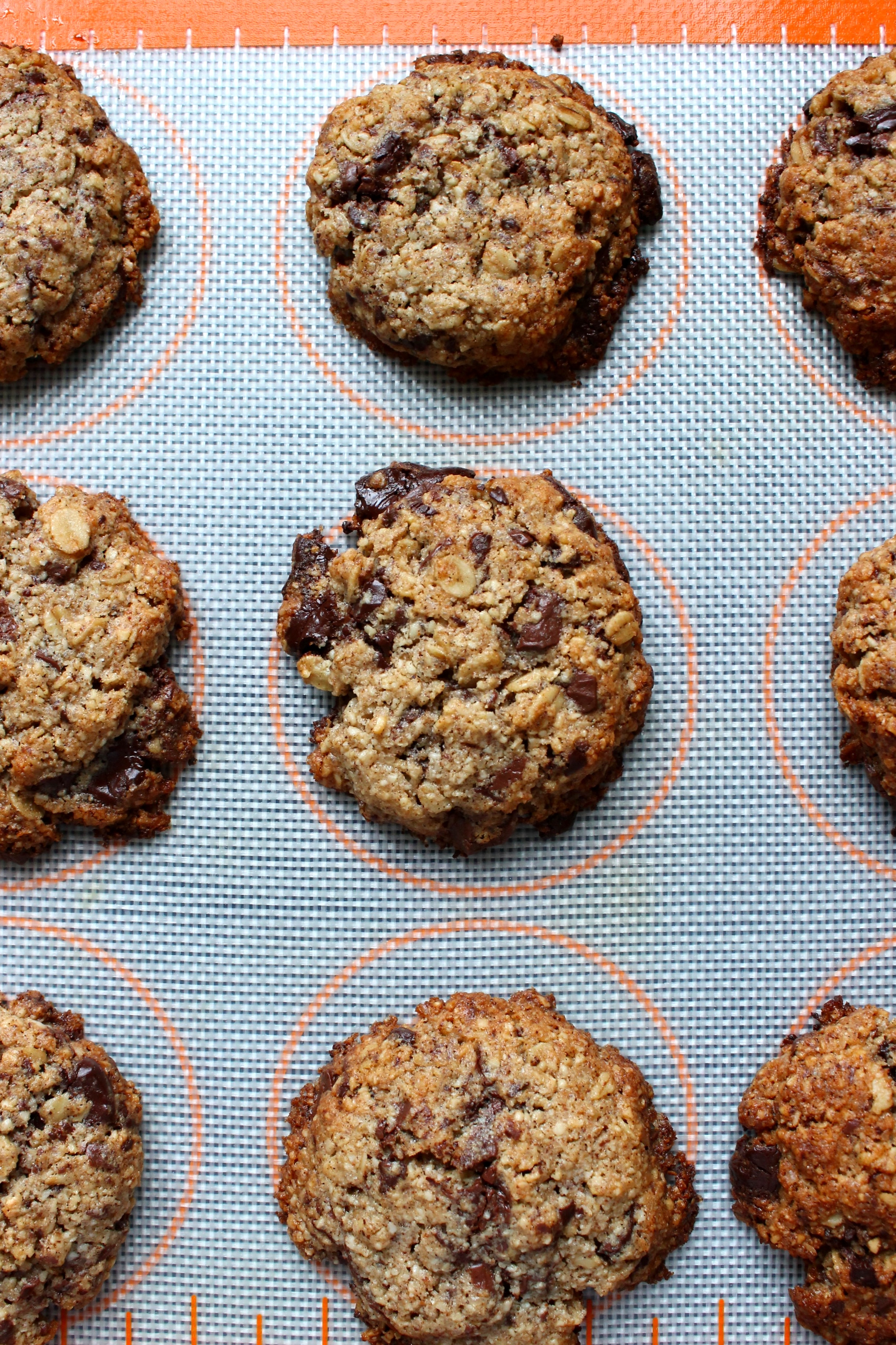 Gluten free chocolate chunk cookies | Beloved Kitchen