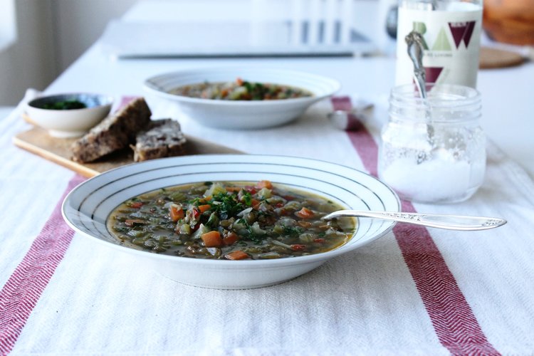 Greek lentil soup