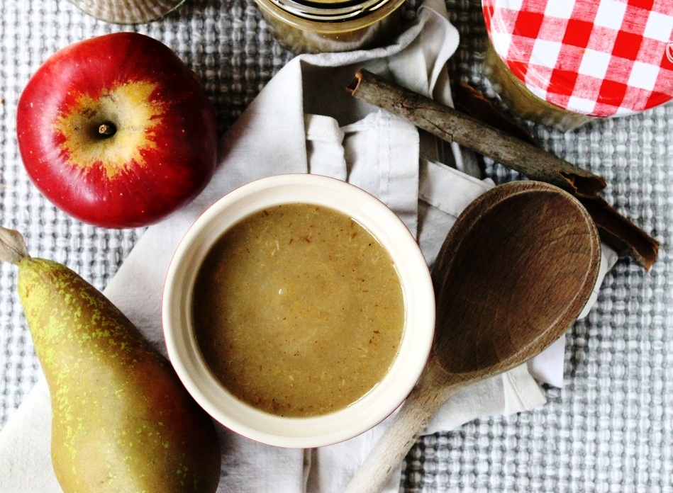 Pear and apple&nbsp;sauce