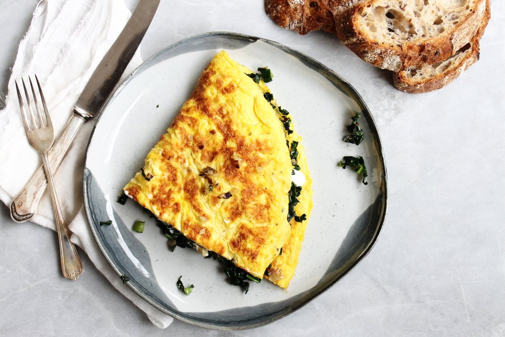 Kale, shallot and goats’ cheese&nbsp;omelette